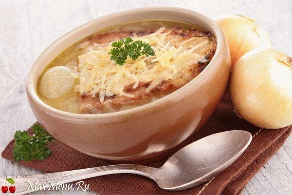 Луковый суп с гренками и сыром от французских поваров